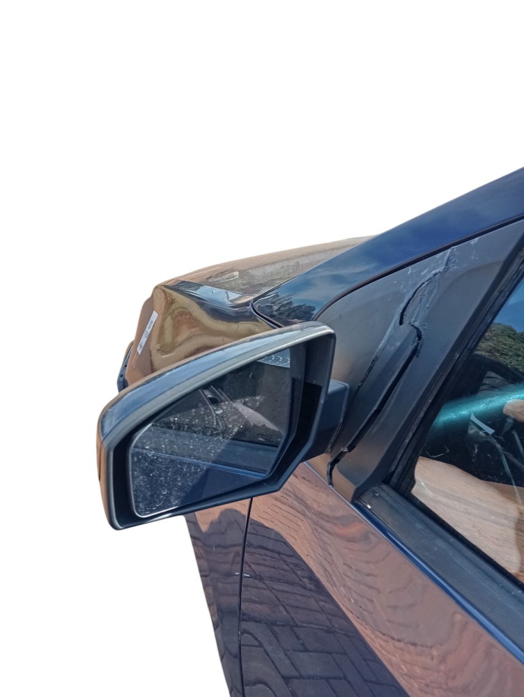 Retrovisor Esquerdo Sentra 2010 Com Avaria 5