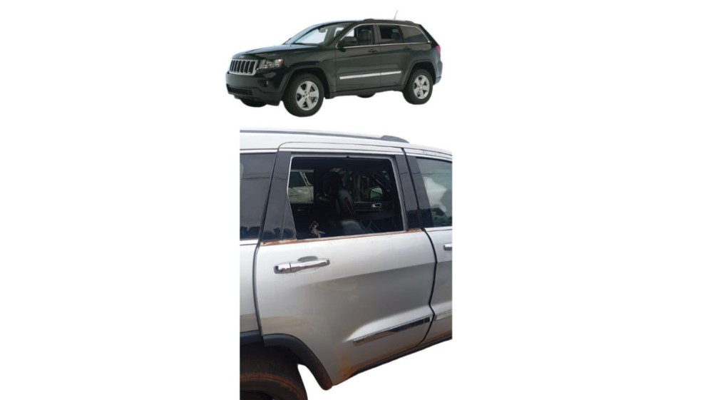 Porta Traseira Direita Jeep Grand Cherokee 3.6 2013 Traseira Direita Prata