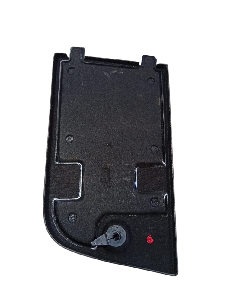 Tampa Direita Porta Malas Volkswagen Tiguan 2011 2013 4