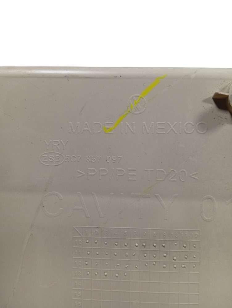 Porta Luvas Volkswagen Jetta 2.0 2013 Detalhes 5