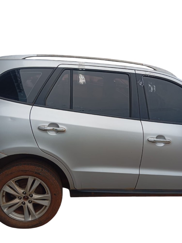 Porta Traseira Direita Hyundai Santa Fé 2010 Traseira Direita Prata 5