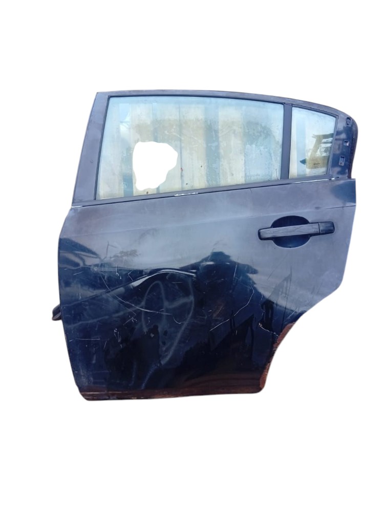 Porta Traseira Esquerda Nissan Sentra 2008 Detalhe