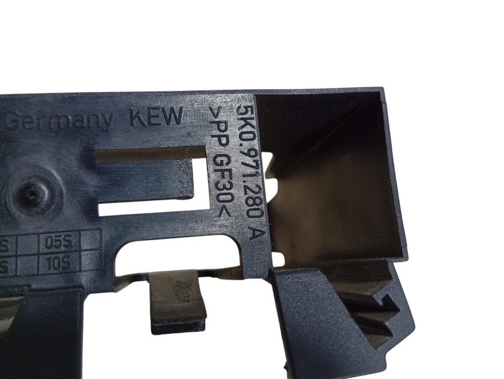 Suporte Módulo Conforto Volkswagen Jetta 2.0 2013 5