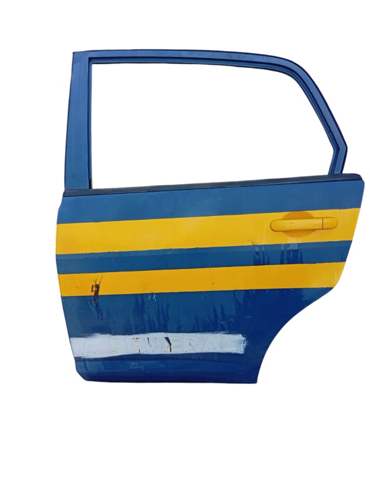 Porta Traseira Esquerda Nissan Tiida Sedan 2010 2011