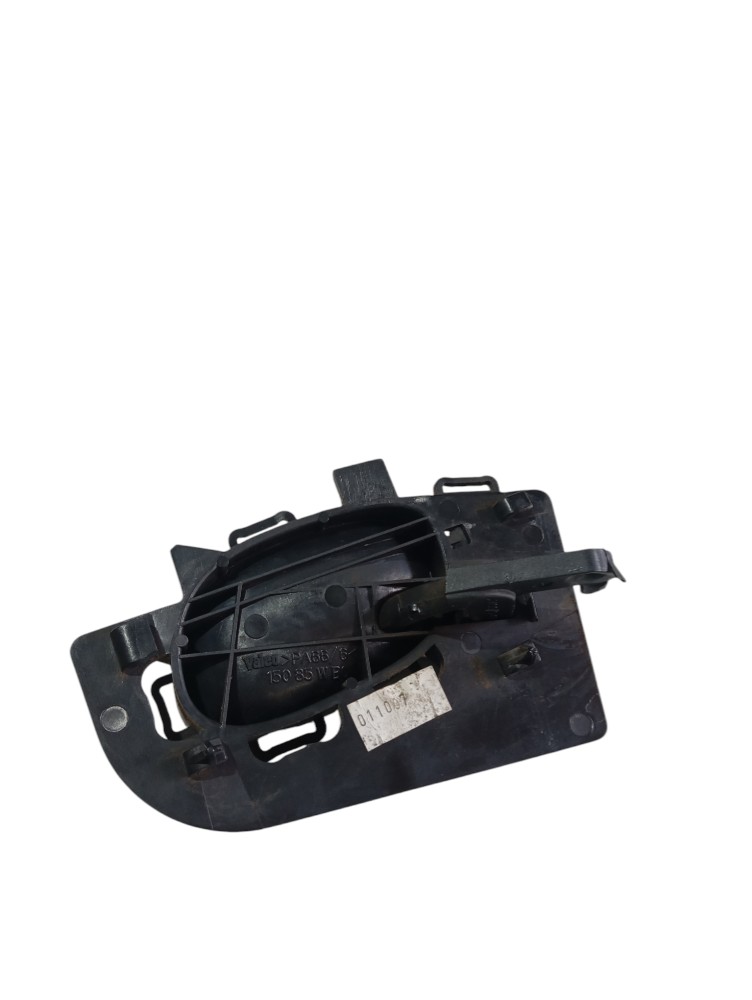 Maçaneta Interna Dianteira Esquerda Peugeot 206 1.4 2008  Preto Dianteira 4