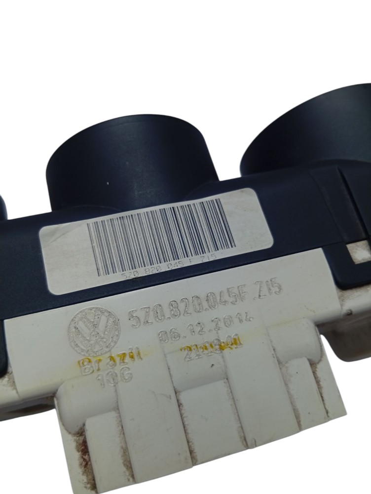 Comando Ar Condicionado Vw Crossfox 1.6 2015 5z0820045fz15 3