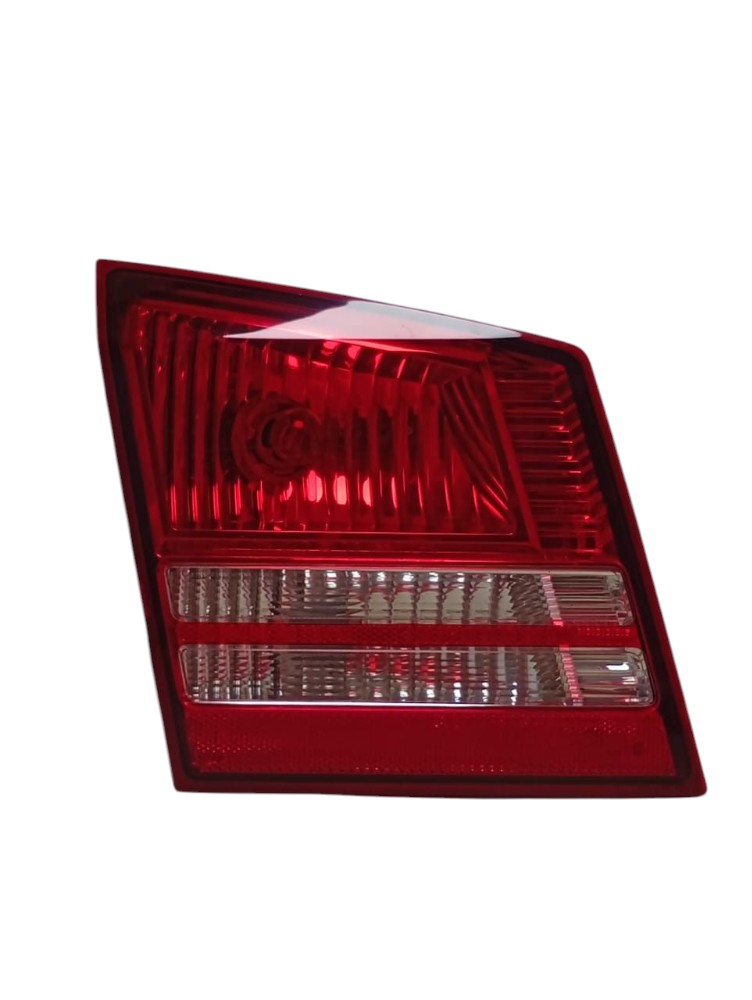 Lanterna Esquerda Tampa Traseira Dodge Journey 2010 2012
