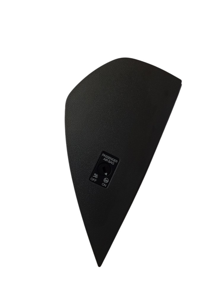 Acabamento Painel Lateral Direito Polo Msi 2018 6ea858218
