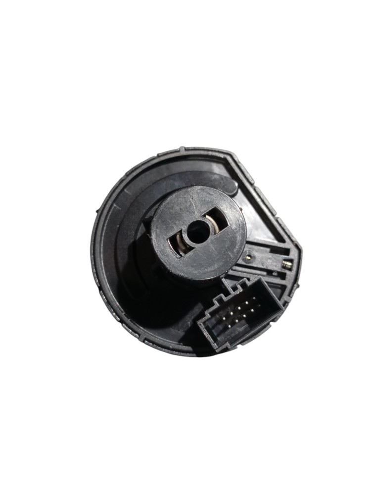 Botão Comando Farol Milha Vw Polo 2020 – 5g0941431 3