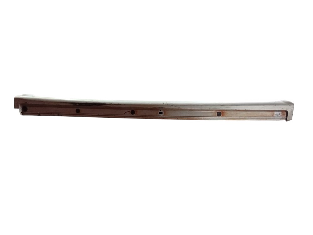 Spoiler Lateral Mercedes B180 2008 Avaria