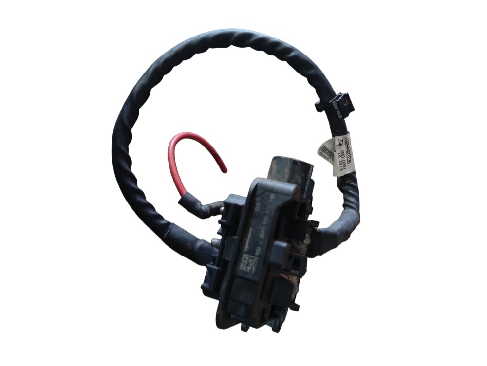 Cabo Bateria C/distribuidor Energ Mercedes C180 A2054402236 3
