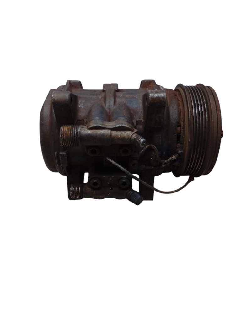 Compressor Ar Condicionado Volkswagen Gol 1997 Avaria 6