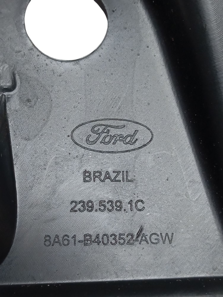 Soleira Porta Malas New Fiesta 2015 Com Avaria 8a61b40352agw 9