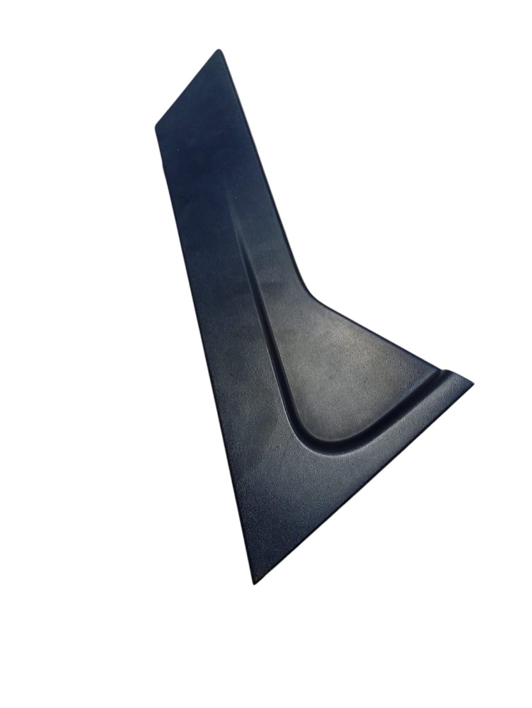 Acabamento Porta Traseira Direita Renault Captur 2019 Avaria 2