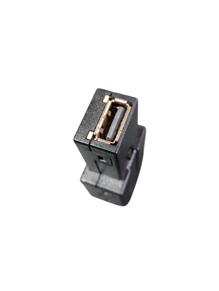 Conector Entrada Usb Vw Polo 2020 – 5u0035726 2