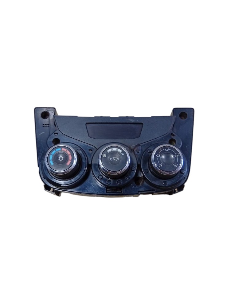 Comando Ar Condicionado Chevrolet Agile Montana 2016 Avaria