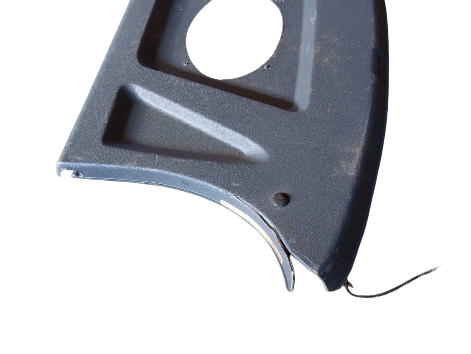 Tampao Bagagito Com Detalhes Fiat Palio 2008 3