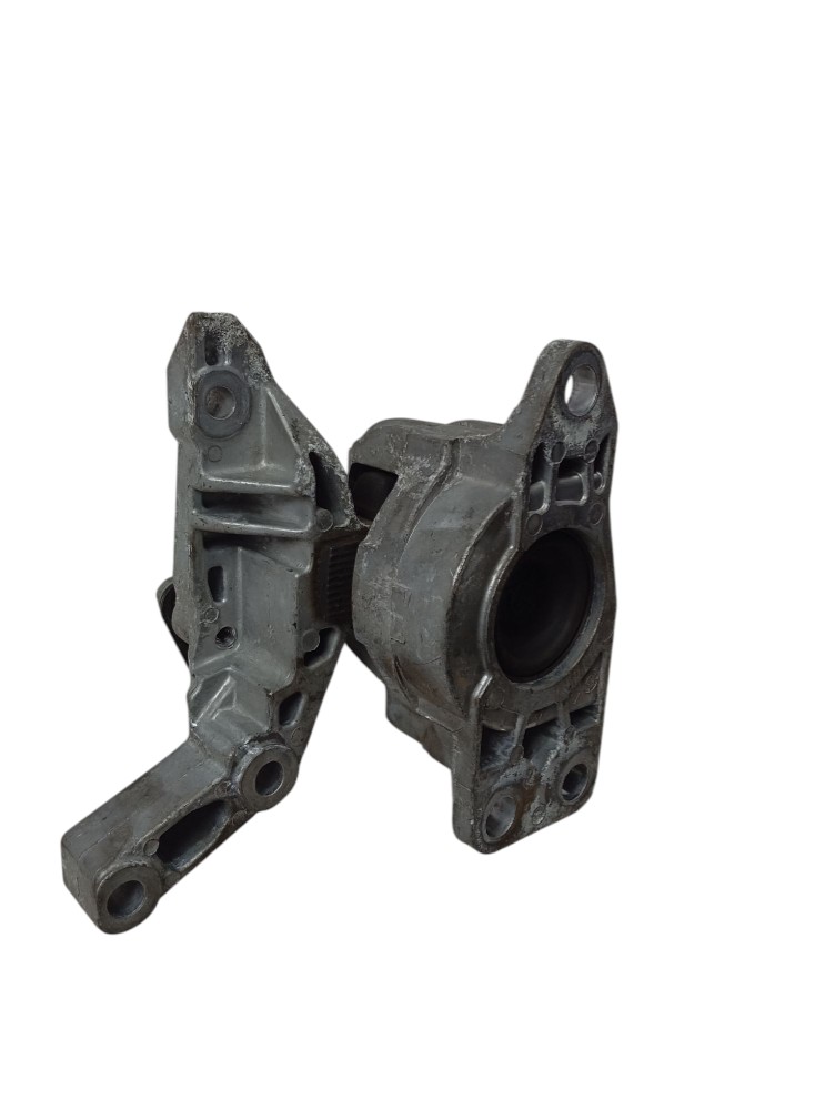 Suporte Coxim Motor Kicks 2016 2018