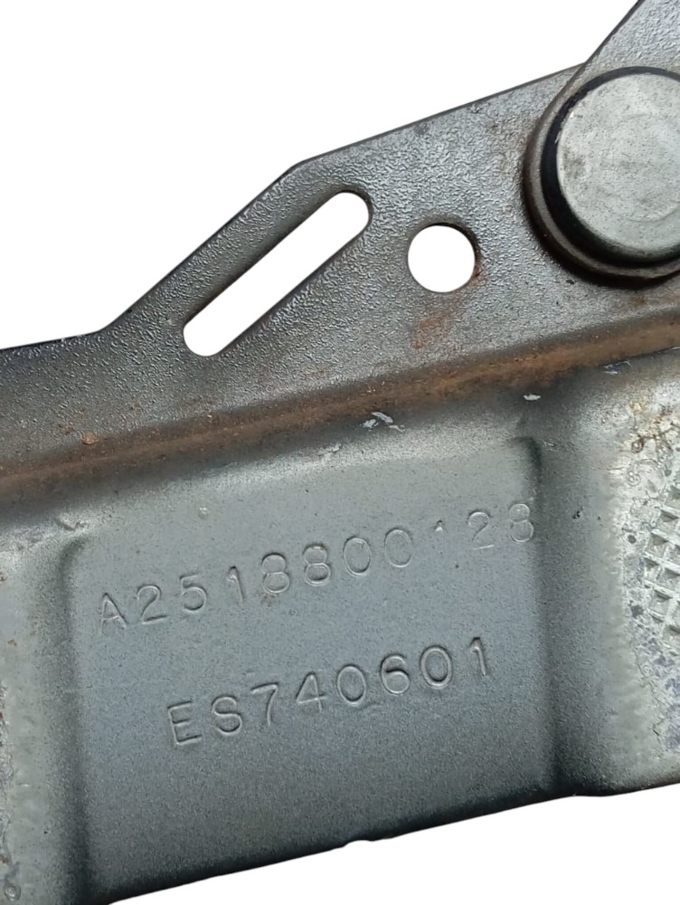Dobradiça Esquerda Capô Mbenz Ml350 2006 2012 A2518800128 7