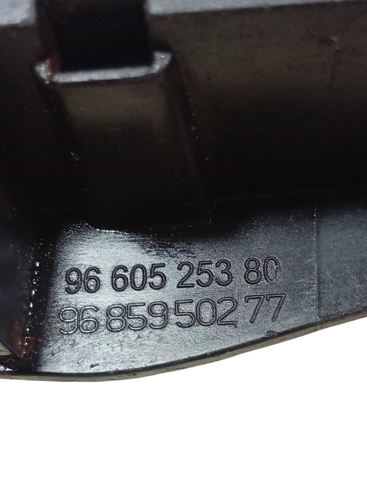 Maçaneta Interna Traseira Direita Peugeot 308 408 2010 Detal Cromado Traseira 4