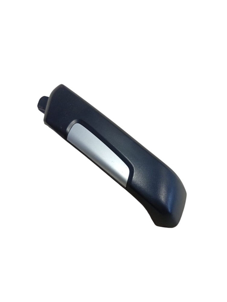 Moldura Puxador Porta Esquerda Chevrolet Tracker 2022 2024