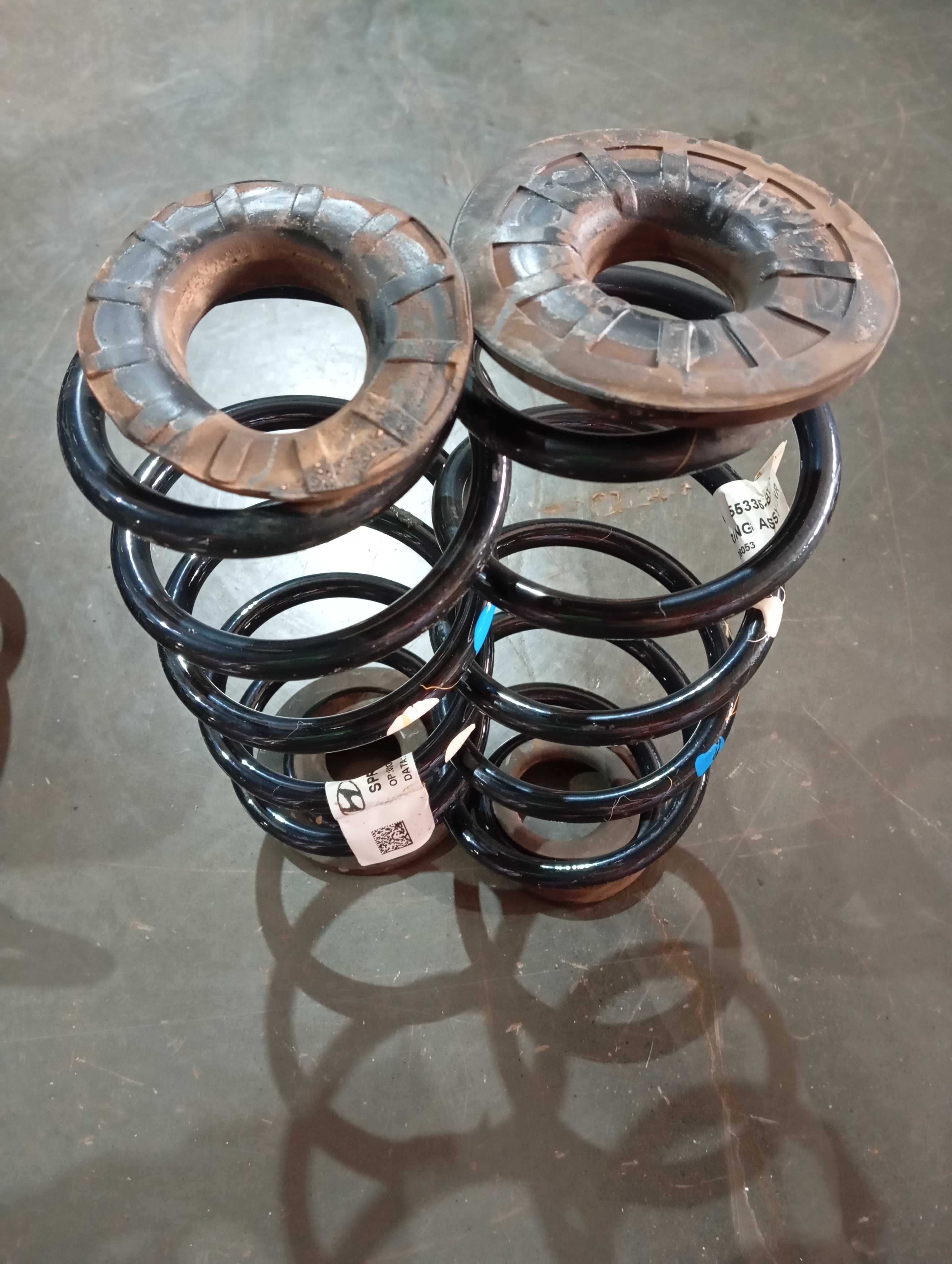 Par molas Traseiras Hyundai Creta 2024 55335bx000 2