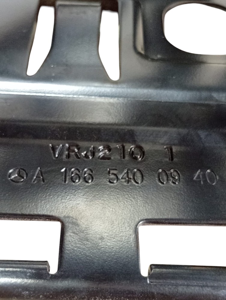 Suporte Base Bateria Mercedes Ml350 2015 Preto 4