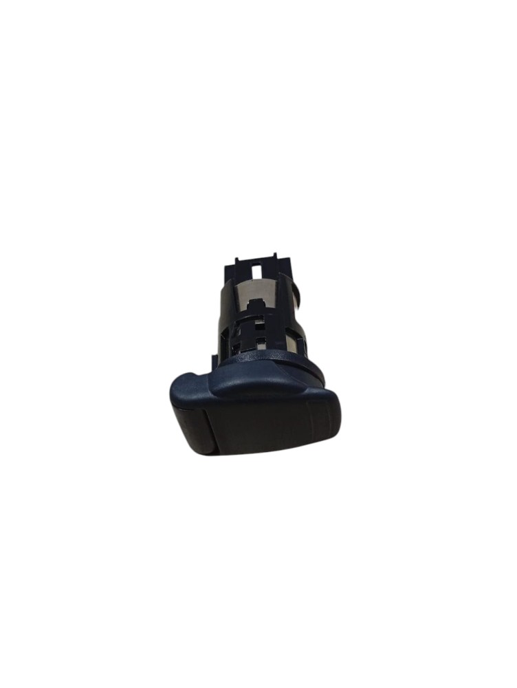 Tomada Entrada 12v Renault Kwid 2023 2024