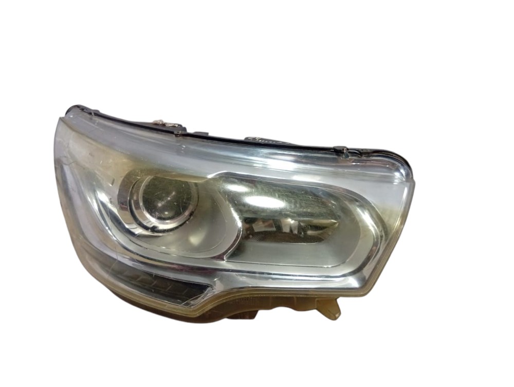 Farol Direito Citroen C4 Ds4 Avaria