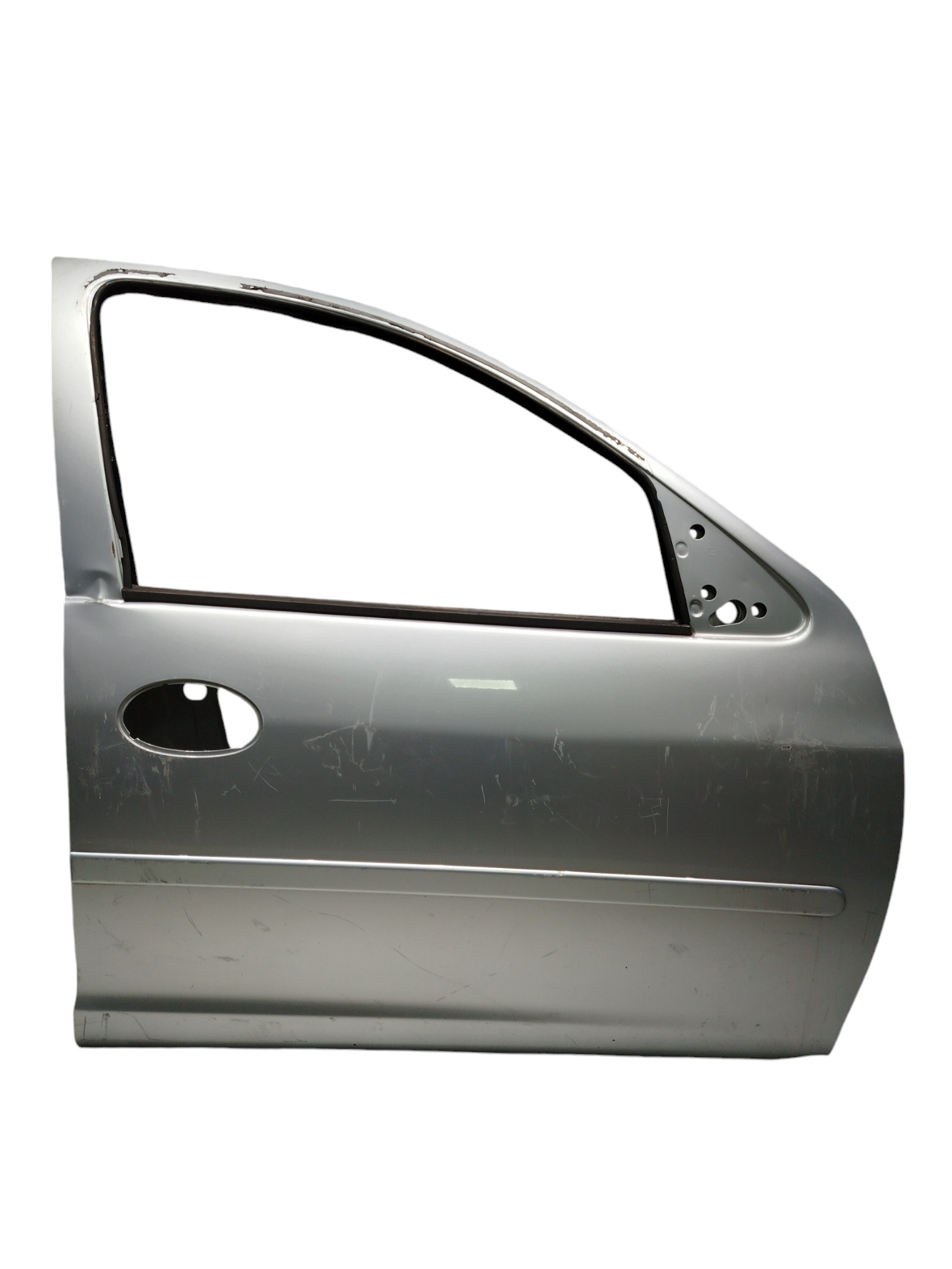 Porta Dianteira L/d Gm Celta 2008 A 2015 Com Detalhe