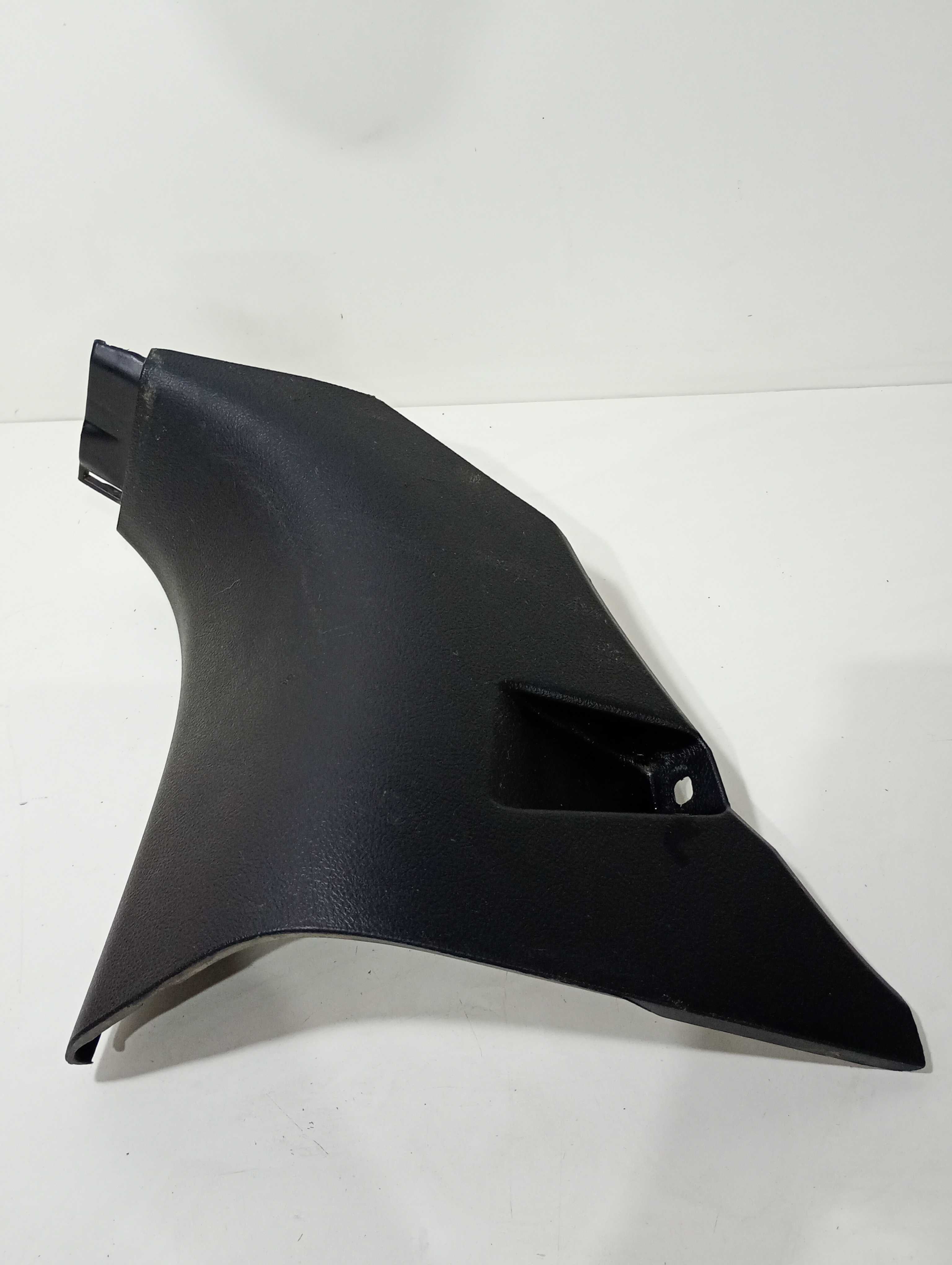 Acabamento Lateral Direito Hilux 2019 Srv 2.8
