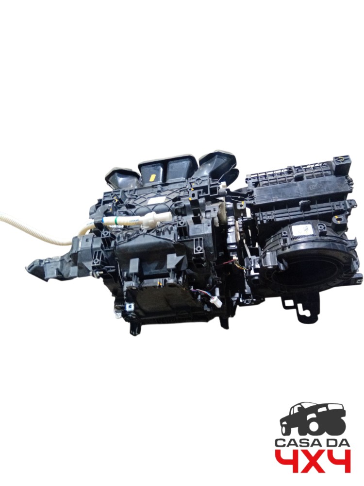 Caixa evaporadora hilux 2.8 2021 ar digital