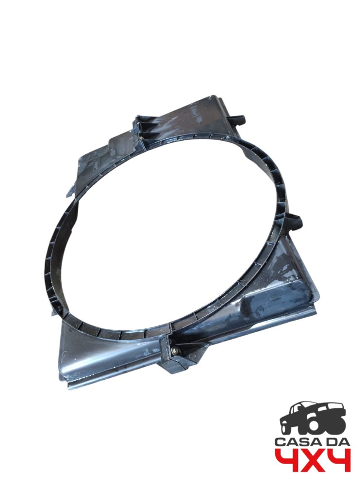 Defletor Radiador Nissan Frontier 2.8 2004 Pequeno Detalhe