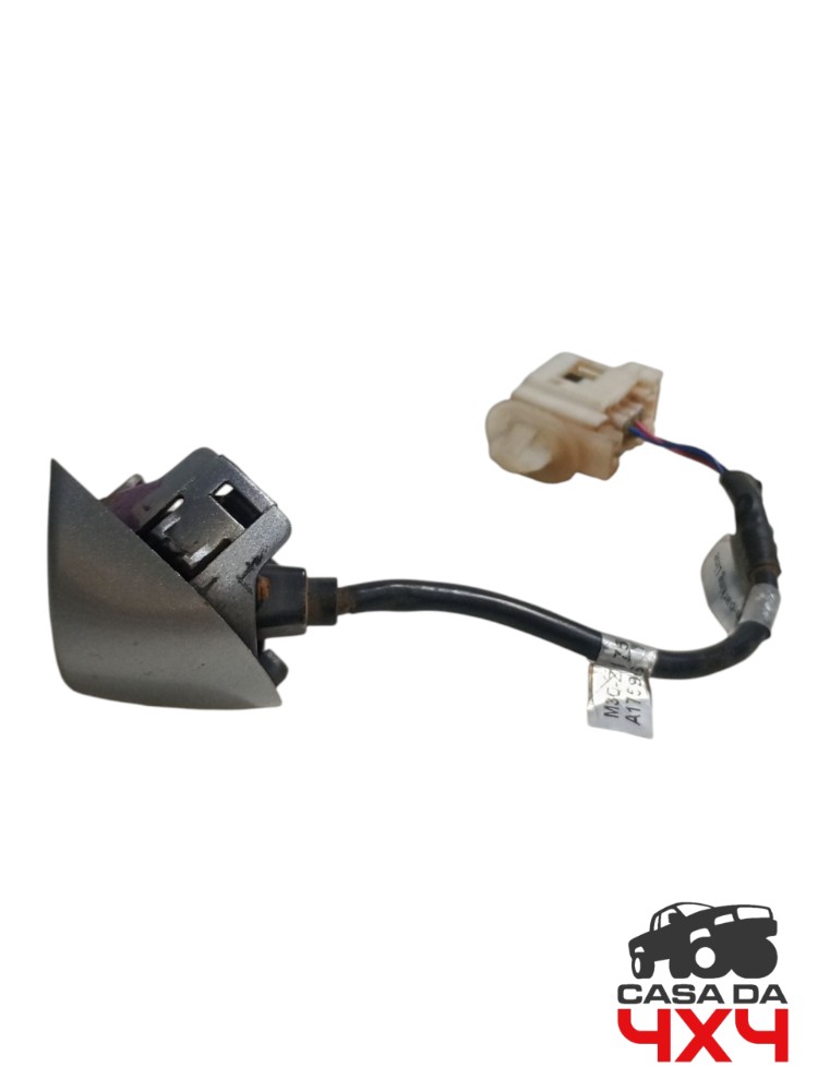 Câmera ré New Triton 2018 3 fios