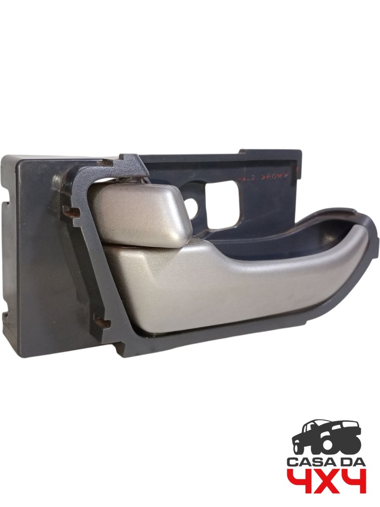 Maçaneta Interna Porta Traseira Esquerda S10 2012 2016 2.8