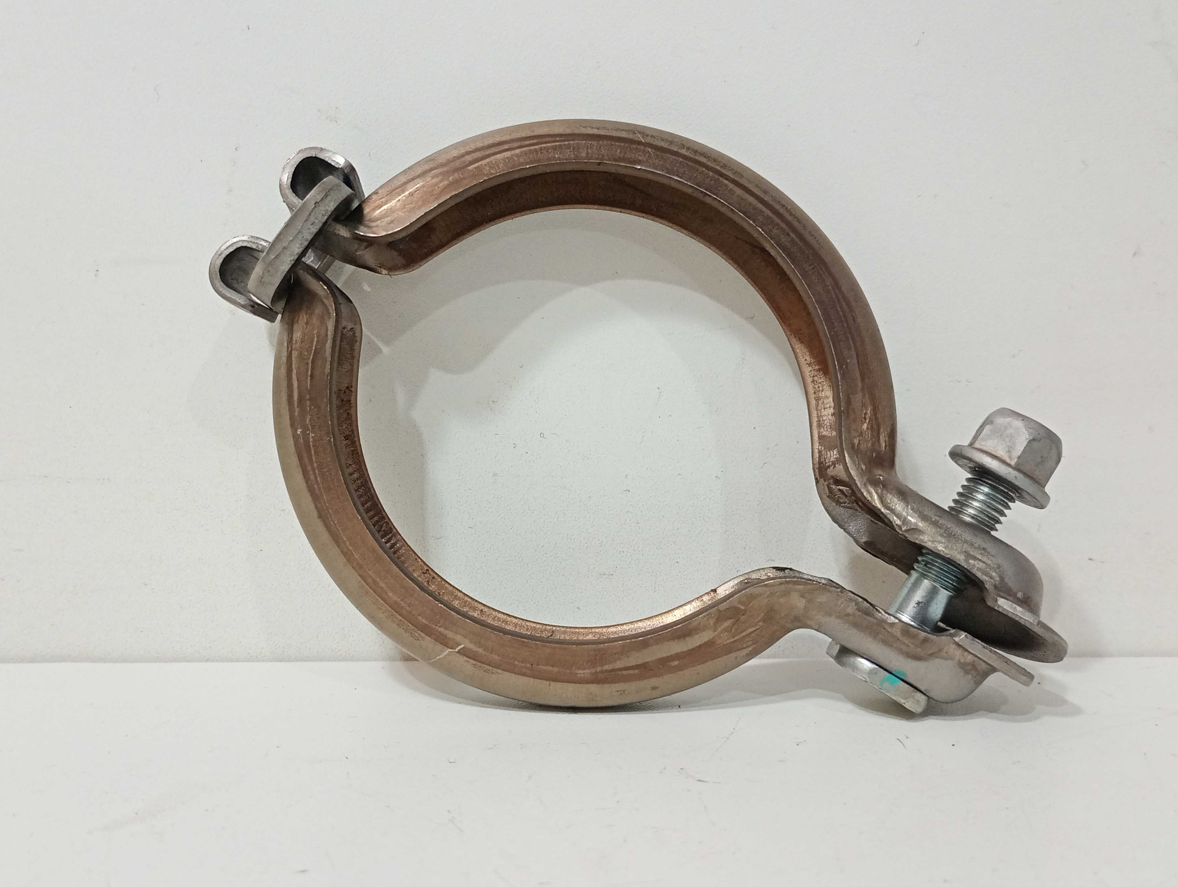 Abraçadeira Presilha Catalisador Hilux 2.8 204cv 2021 A 2024
