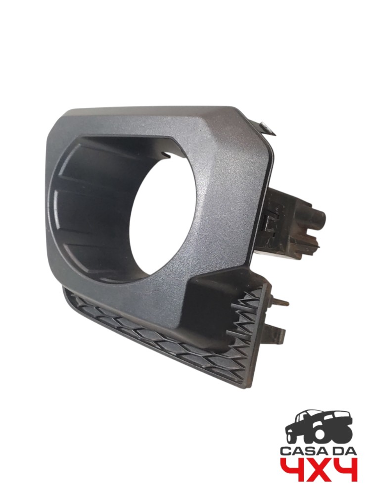 Moldura farol milha neblina esquerdo GM Trailblazer 2.8 2021