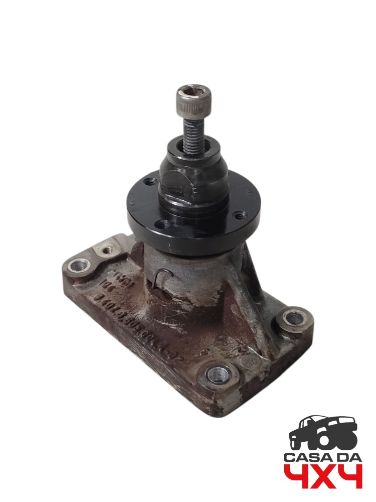 Suporte polia hélice ventilador S10 2.8 MWM Sprint 2006 2011