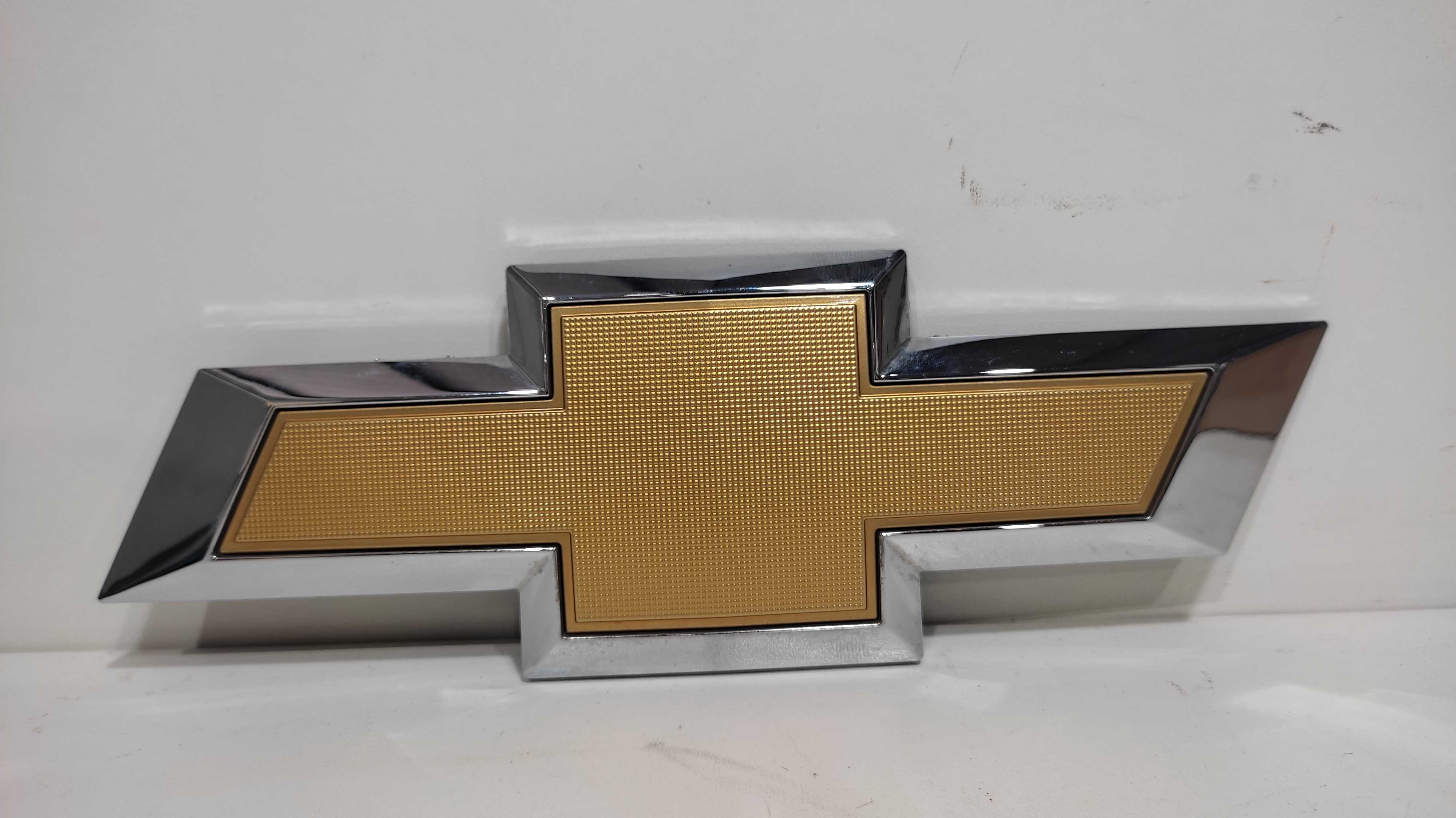 Emblema Chevrolet S10 2.8 High Country 2021