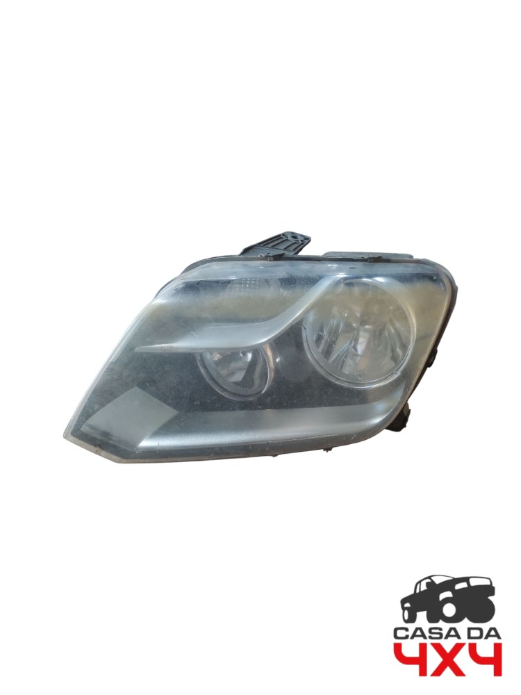Farol dianteiro esquerdo Volkswagen Amarok 2.0 2015