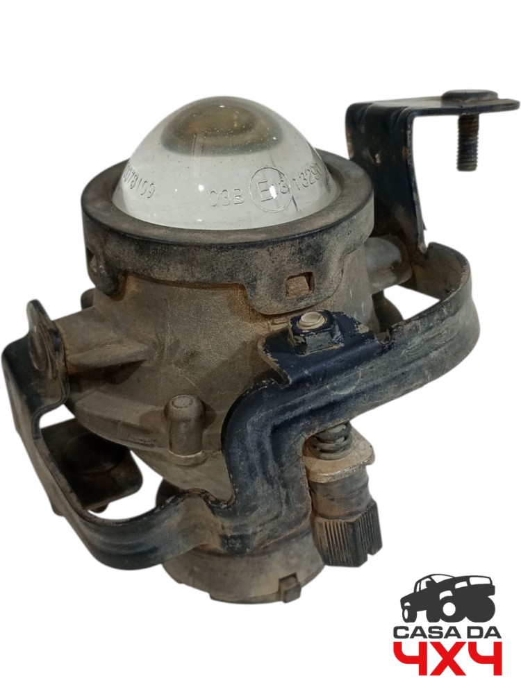 Farol milha direito trailblazer 3.6 v6 2013