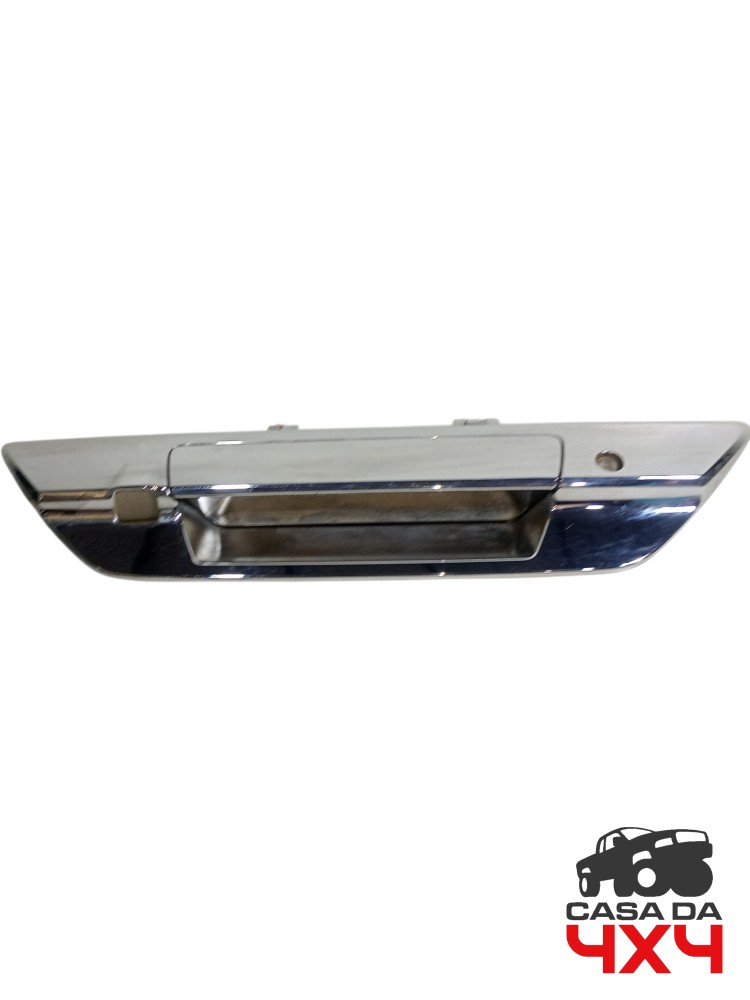 Maçaneta externa tampa traseira cromada Hilux 2.8 204cv 2021