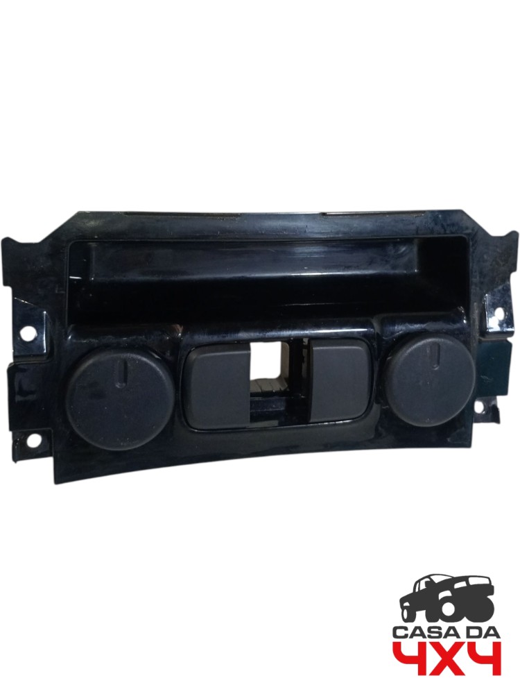 Moldura console central tomada 12v Trailblazer 2019 2.8 ltz