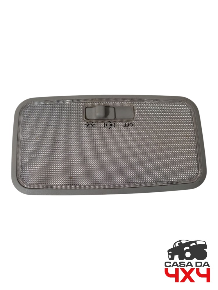 Luz teto cortesia central Hilux 2.8 2016 2018 2020