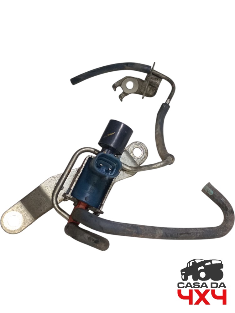 Válvula solenoide vácuo SW4 Hilux 2021 2022 2023 2.8 204cv