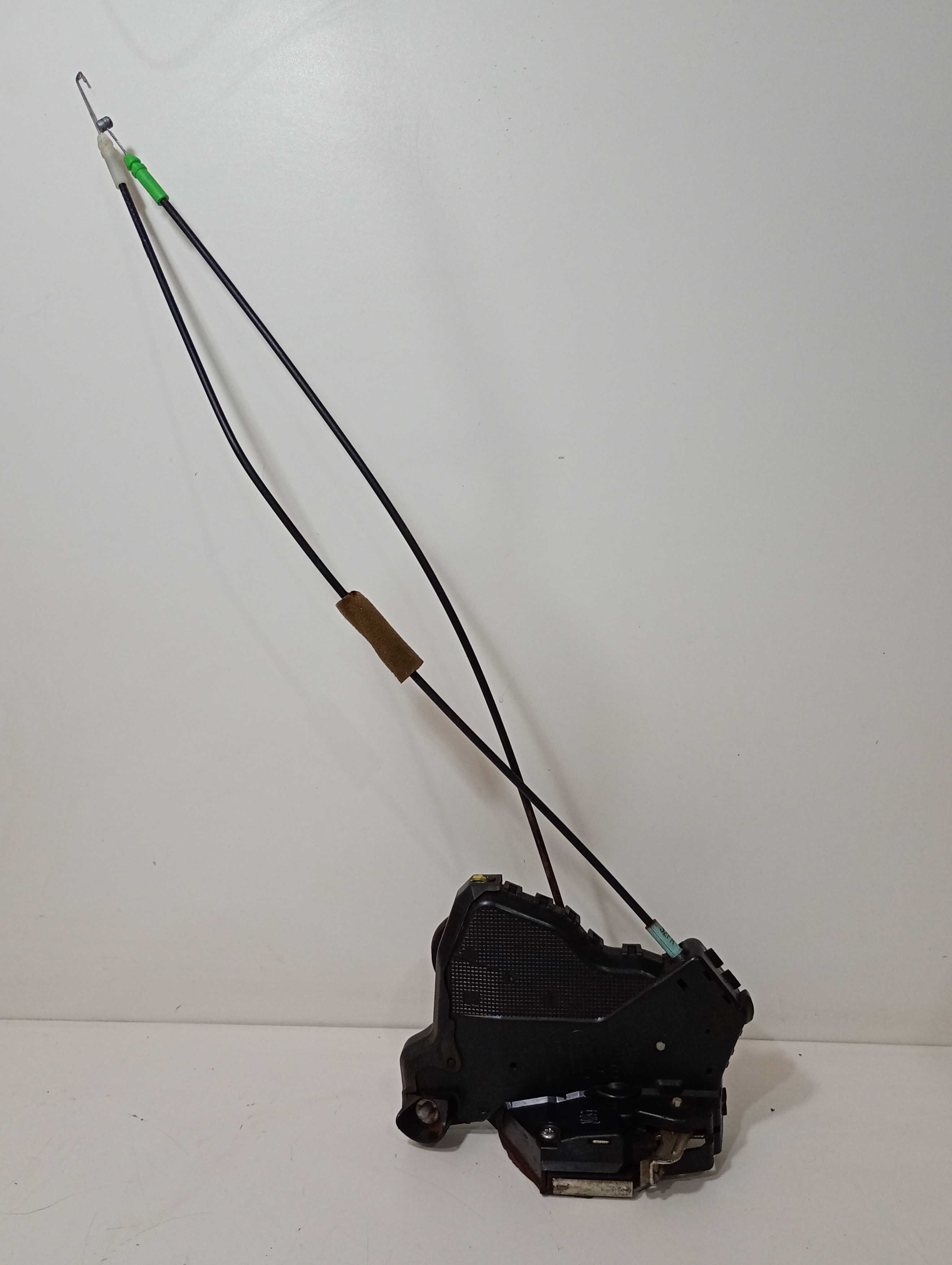 Fechadura Porta Dianteira Direita Sw4 2008
