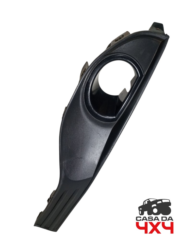 Moldura Farol Milha Direito Trailblazer 2.8 2019 Ltz