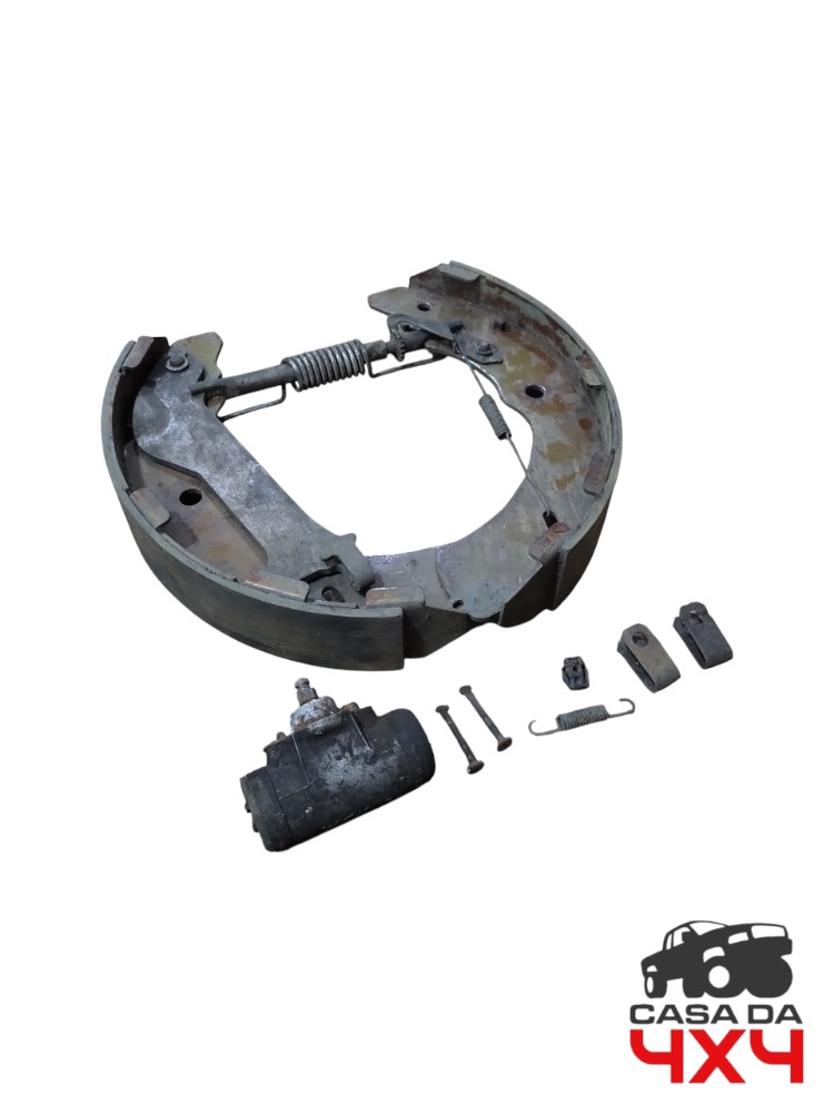 Kit freio traseiro direito Mitsubishi Triton 2009