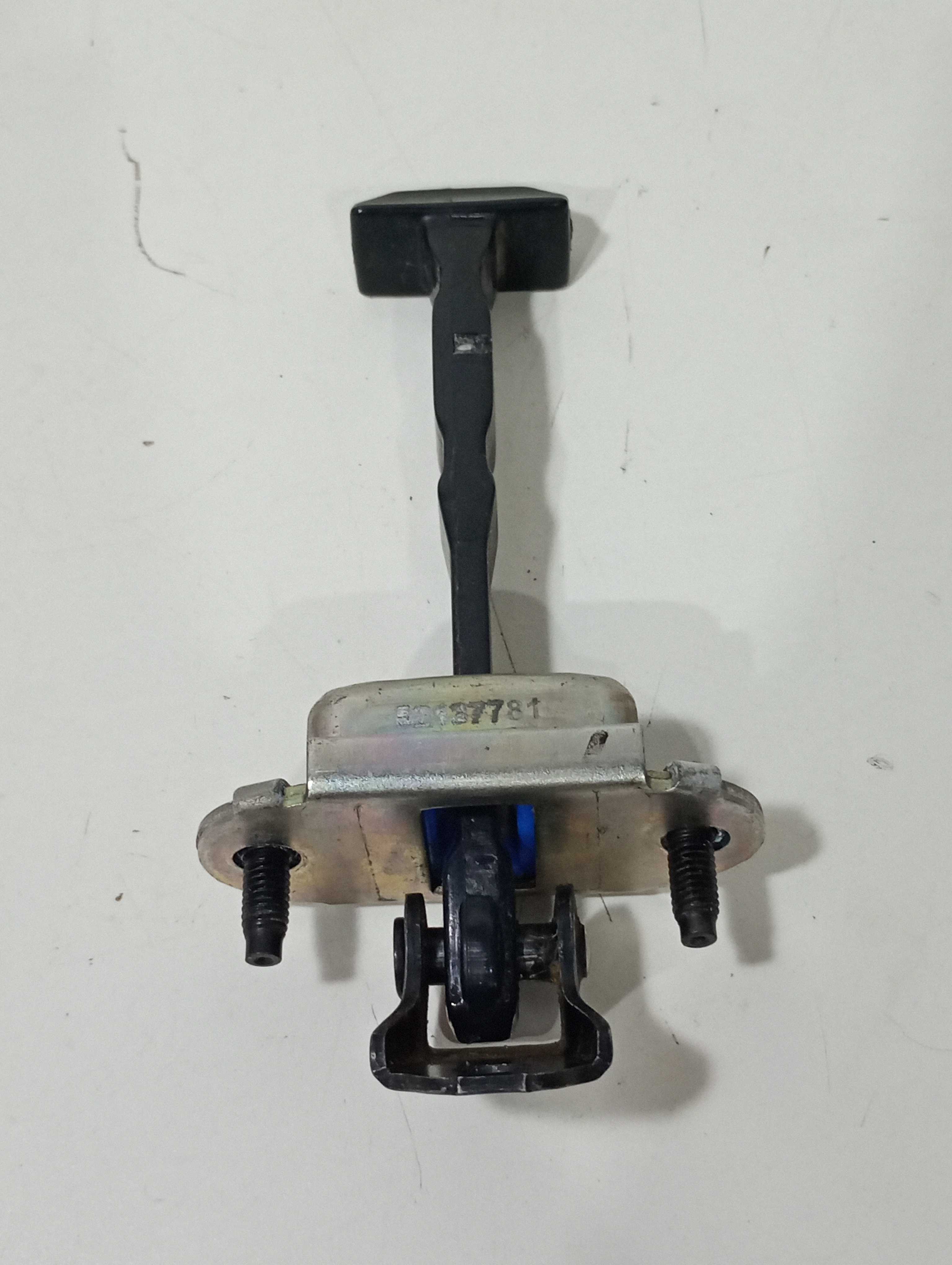 Limitador Porta Dianteira Esquerda S10 Ls 2022