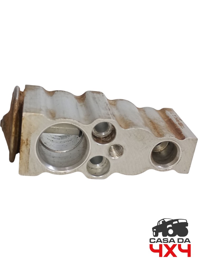 Conexão radiador ar condicionado Hilux 2016 2018 2020 2023